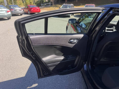 2014 Dodge Charger SE