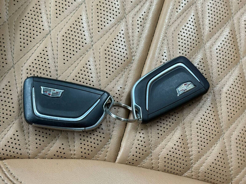 2021 Cadillac Escalade Sport