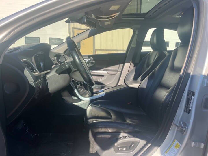 2014 Volvo S60 T5 Premier Plus