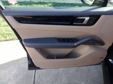 2022 Porsche Cayenne