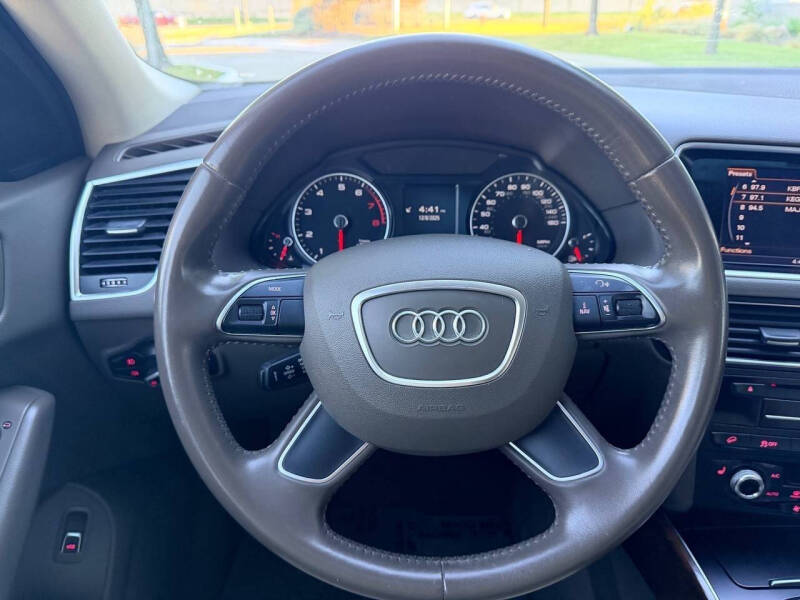 2015 Audi Q5 2.0T quattro Premium Plus