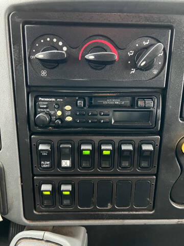 2006 International WorkStar 7400