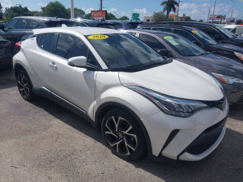 2020 Toyota C-HR LE