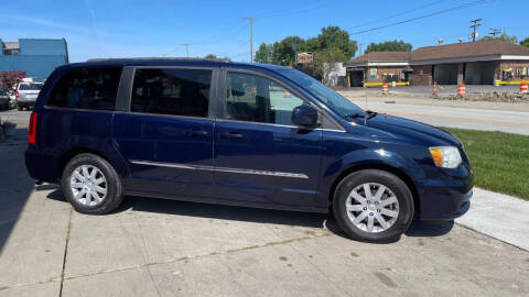 2014 Chrysler Town and Country Touring