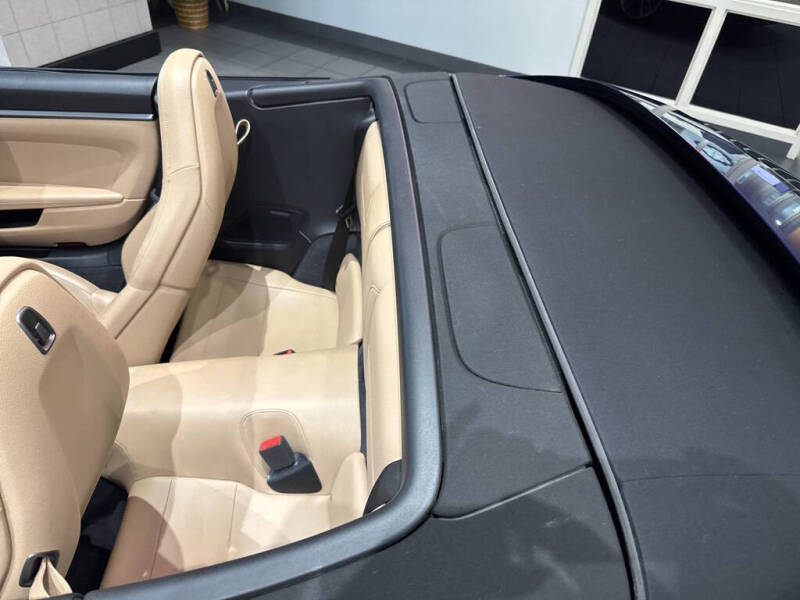 2020 Porsche 911 Carrera