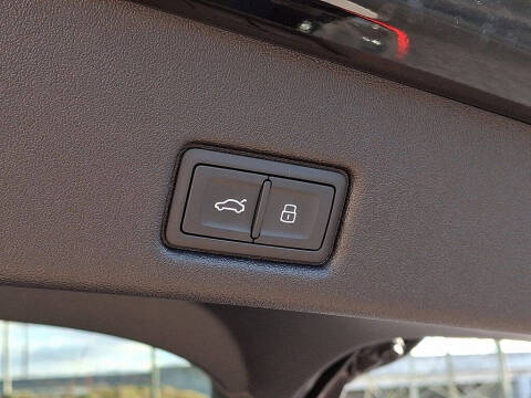 2025 Audi Q5 Sportback quattro Premium Plus TFSI