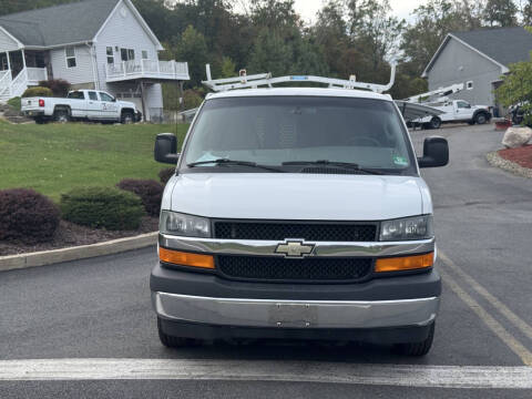 2017 Chevrolet Express 2500