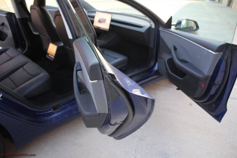 2025 Tesla Model 3 Long Range