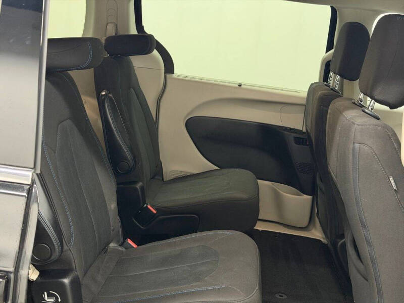 2021 Chrysler Pacifica Touring