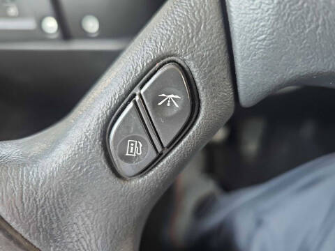 2005 HUMMER H2