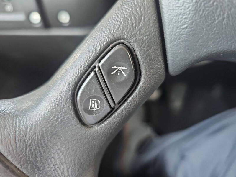 2005 HUMMER H2