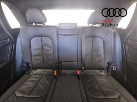 2020 Audi Q3 quattro S line Premium 45 TFSI