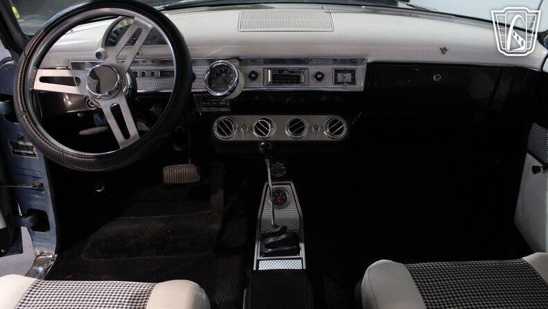 1954 Ford Crestline