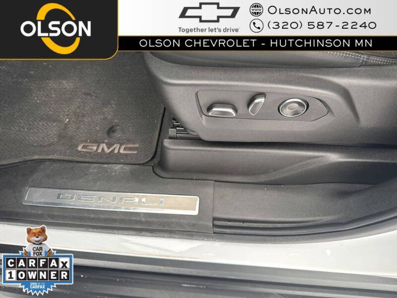 2025 GMC Yukon XL Denali