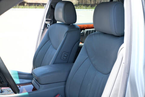 2004 Lexus LS 430