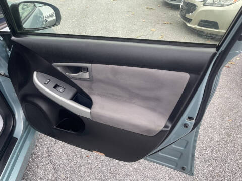 2013 Toyota Prius One