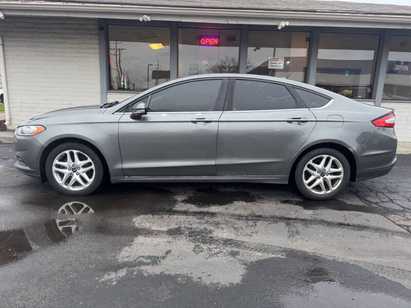 2013 Ford Fusion SE