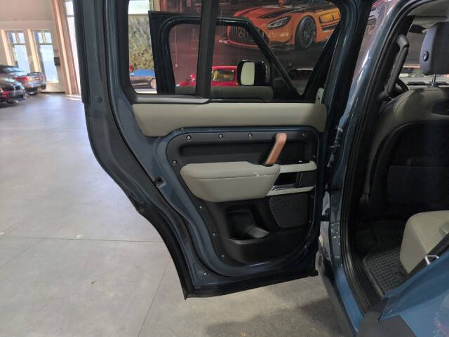 2020 Land Rover Defender 110 S