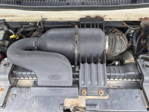 2005 Ford E-Series E-350 SD