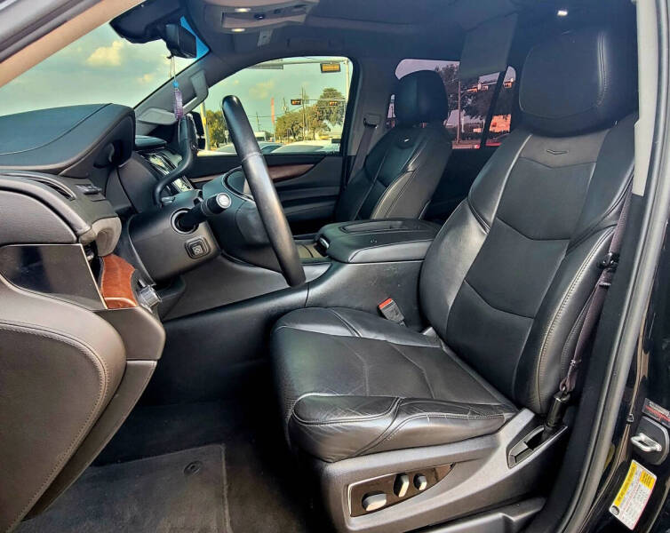 2017 Cadillac Escalade Premium Luxury