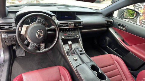 2018 Lexus IS 300