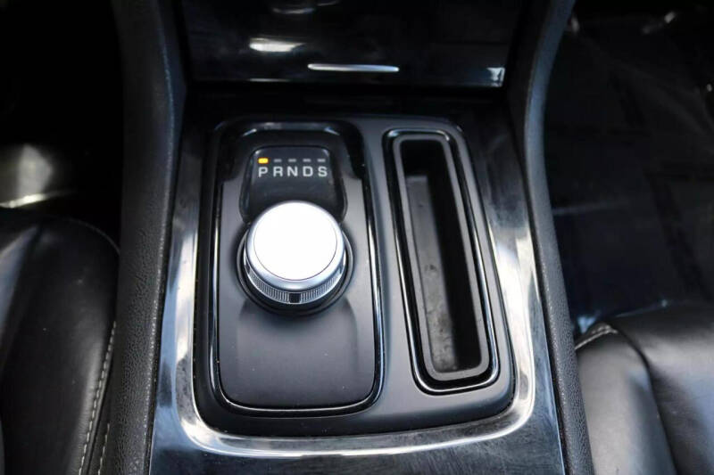 2021 Chrysler 300 S V6