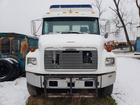2001 Freightliner FL80