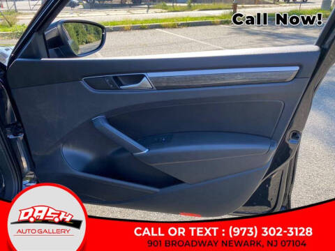 2017 Volkswagen Passat 1.8T SEL Premium