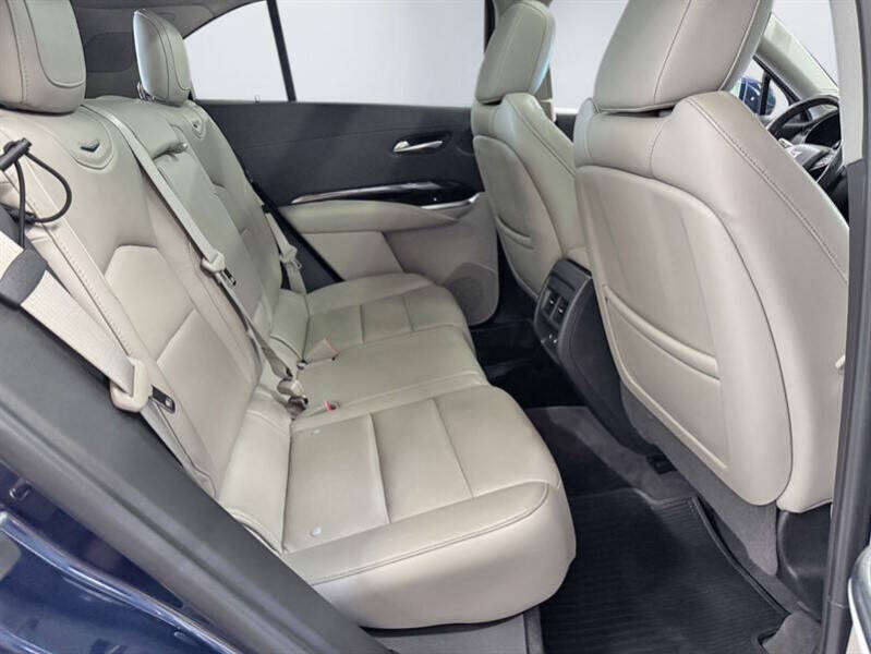 2019 Cadillac XT4 Premium Luxury