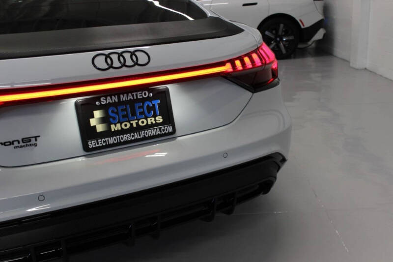 2023 Audi e-tron GT quattro Prestige