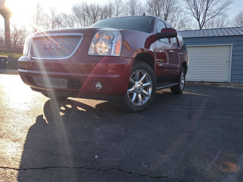 2008 GMC Yukon for sale at Sinclair Auto Inc. in Pendleton IN