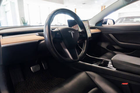 2019 Tesla Model 3 Long Range