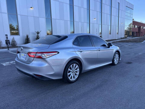 2018 Toyota Camry LE