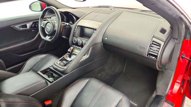 2017 Jaguar F-TYPE