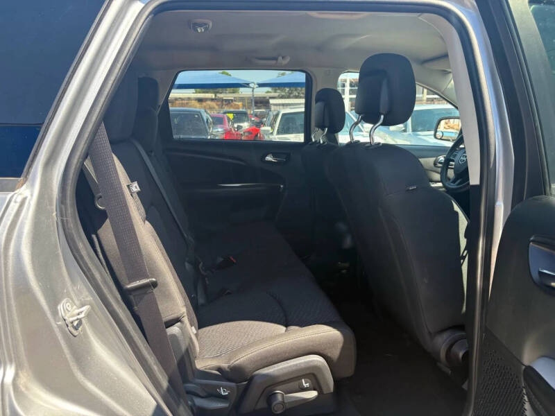 2018 Dodge Journey SE