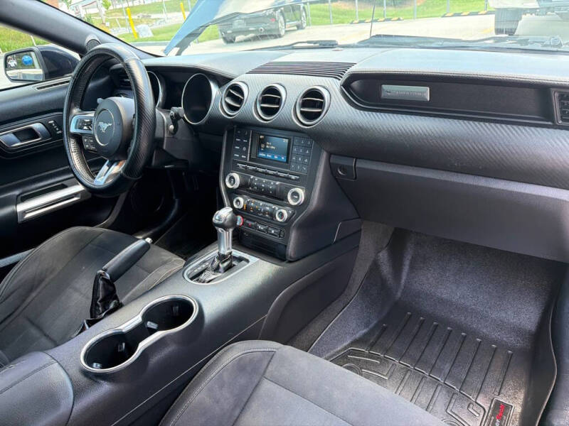 2018 Ford Mustang