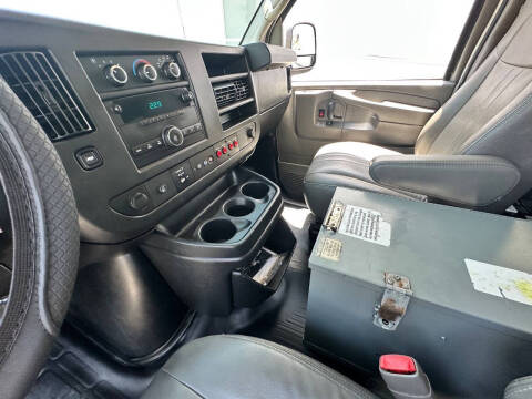 2014 Chevrolet Express 2500