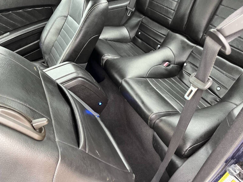 2010 Ford Mustang V6