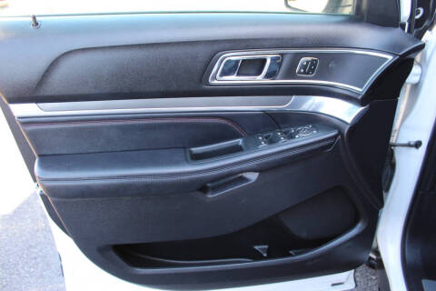 2019 Ford Explorer Sport