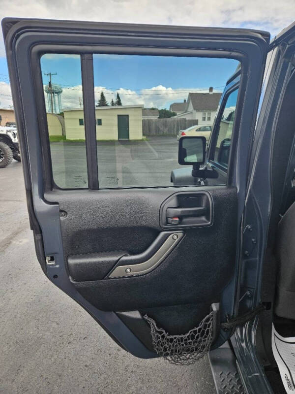 2017 Jeep Wrangler Unlimited Sport S