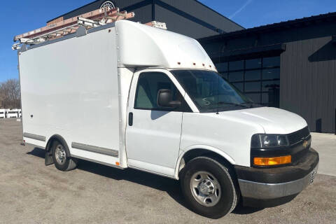 2020 Chevrolet Express for sale at KA Commercial Trucks, LLC in Dassel MN