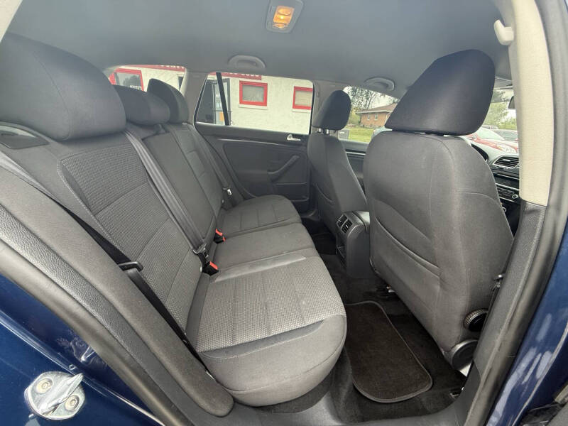 2013 Volkswagen Jetta SportWagen SE PZEV