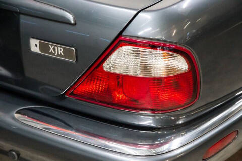 2001 Jaguar XJR