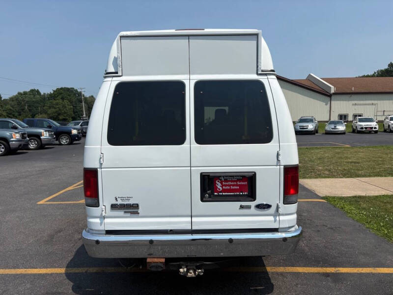 2012 Ford E-Series E-350 SD XL