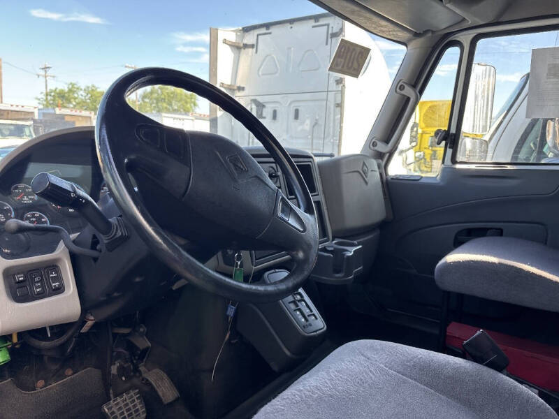 2019 International DuraStar 4300