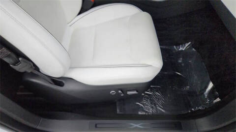 2022 Tesla Model X Plaid