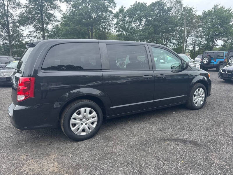 2019 Dodge Grand Caravan SE
