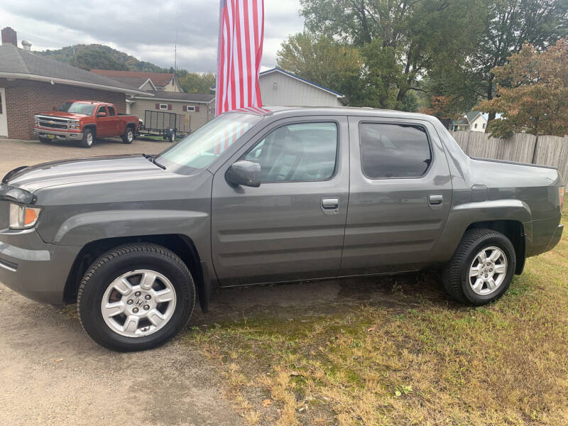 2007 Honda Ridgeline for sale at MYERS PRE OWNED AUTOS & POWERSPORTS in Paden City WV