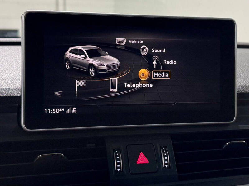 2020 Audi SQ5 3.0T quattro Premium Plus