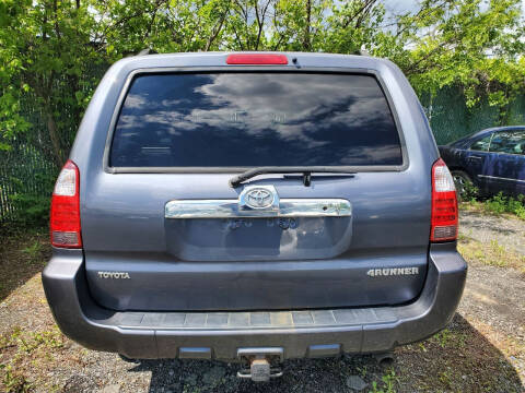 2006 Toyota 4Runner for sale at M & M Auto Brokers in Chantilly VA